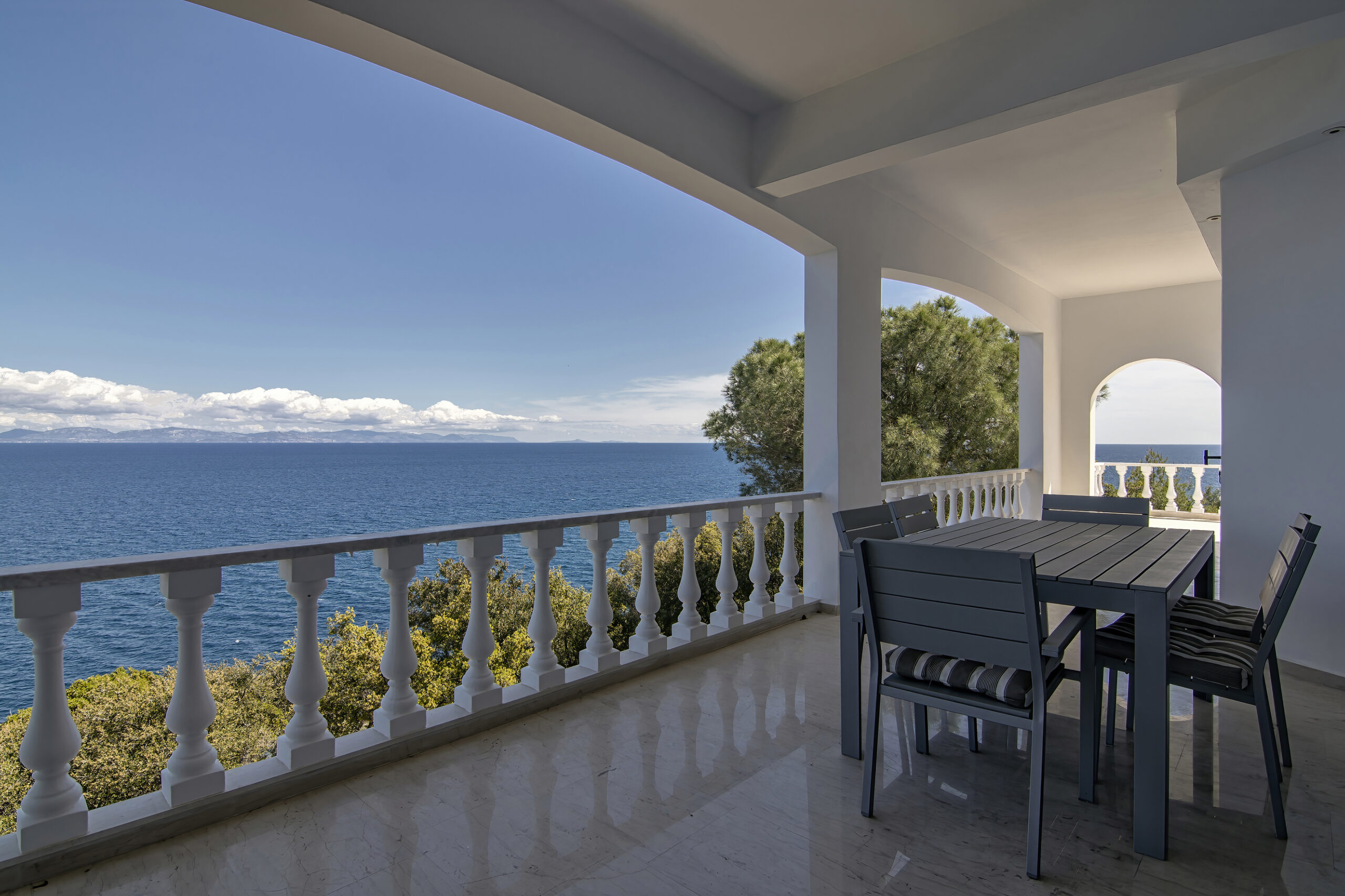 Villa Big Blue — Sea view terrace